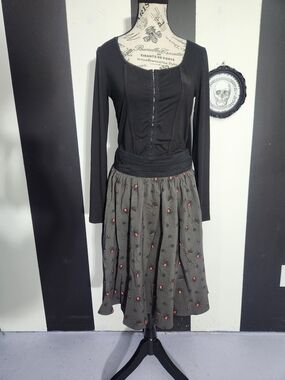 Sourpuss Widow Spider Skirt